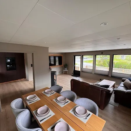 House Near Odda, Dronningstien And Trolltunga Holiday home *
